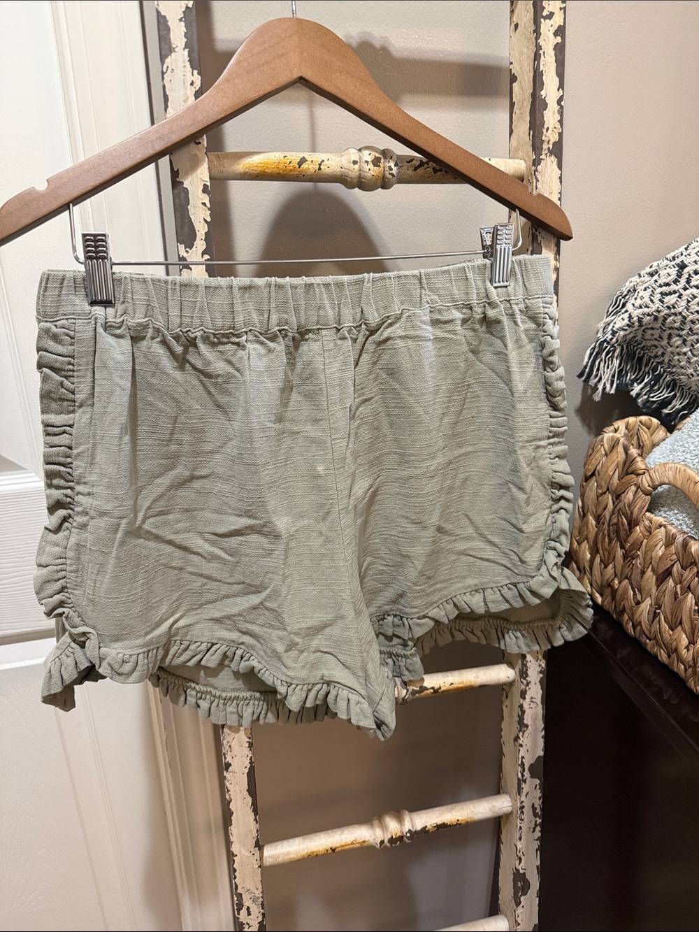 Ruffle-Trim Pull-On Shorts — Sage